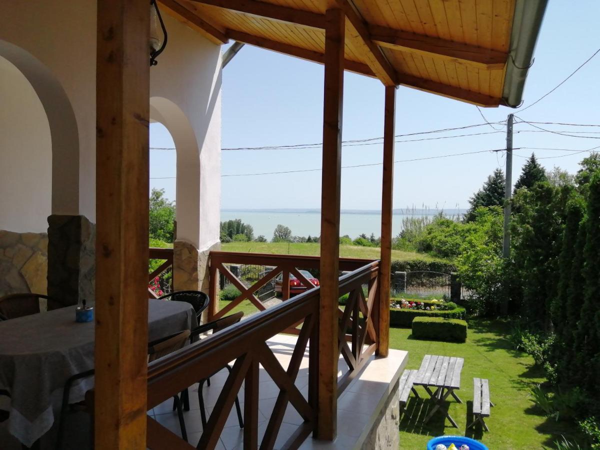 Ferienwohnung Kaman Nyaralo Badacsonytomaj Exterior foto