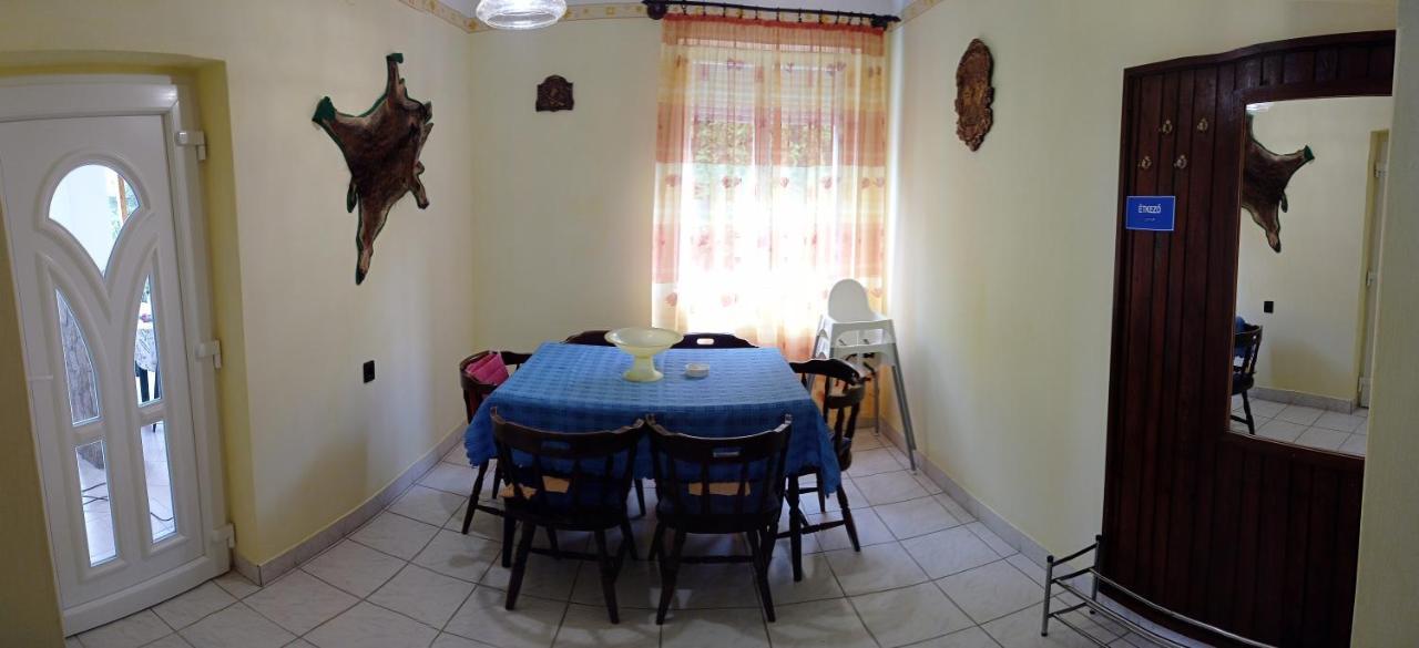 Ferienwohnung Kaman Nyaralo Badacsonytomaj Exterior foto
