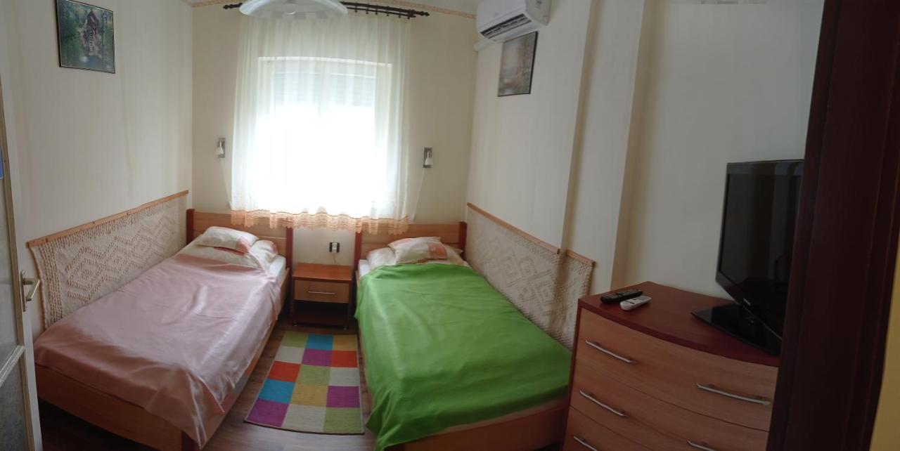 Ferienwohnung Kaman Nyaralo Badacsonytomaj Exterior foto